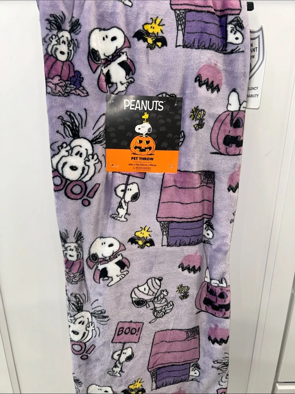 New Berkshire Peanuts Snoopy & Woodstock Halloween BOO Purple Throw Blanket